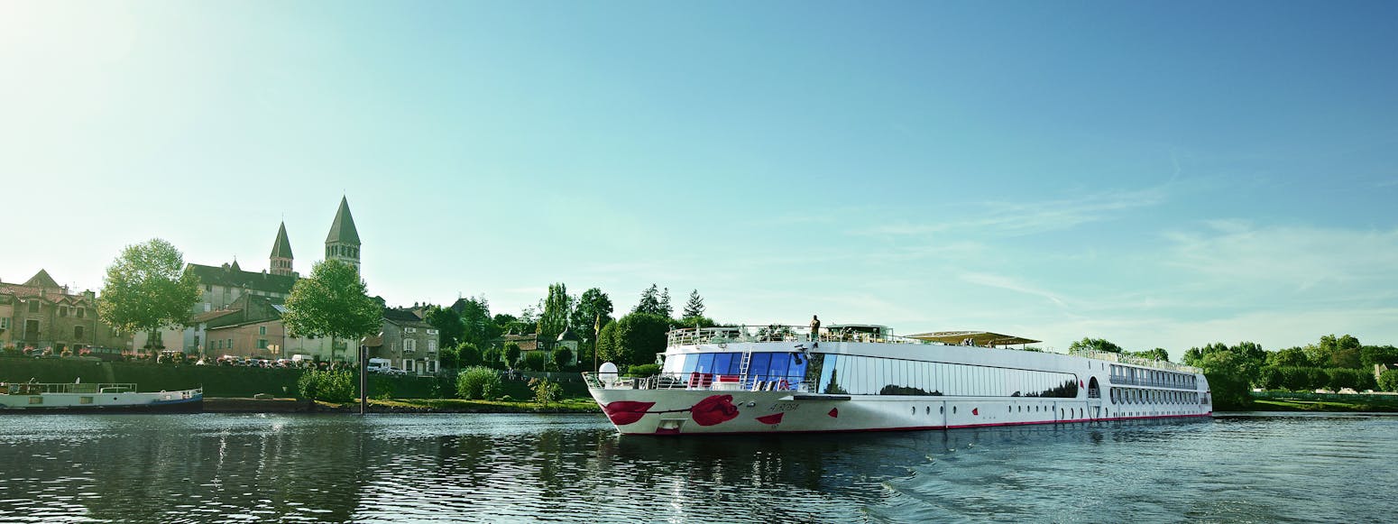 A-ROSA Flussschiff GmbH (Platinpartner) A-ROSA FLORA