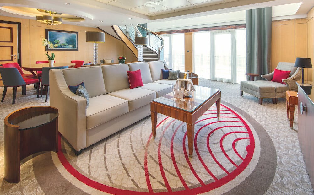 Queen Mary 2 - Cunard Line - Duplex Appartements  & Suiten, Vorn/Achtern, Deck 9, 10 (Q2)