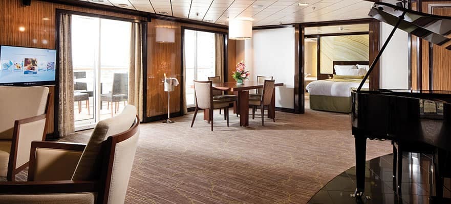 Pride of America - Norwegian Cruise Line - Deluxe Owner's Suite mit großem Balkon (S5)