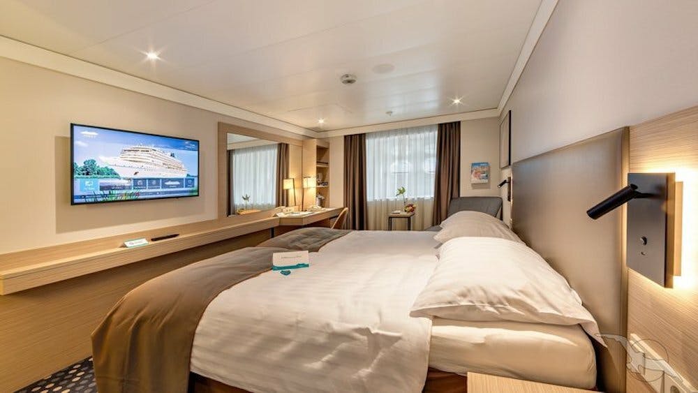 MS Amera - Phoenix Seereisen - 2-Bett außen Promenadendeck (buchbar mit 2-3 Personen) (O3)