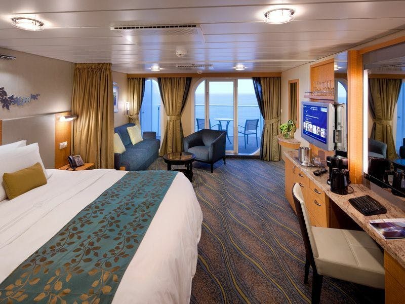Oasis of the Seas - Royal Caribbean International - AquaTheater Suite mit Balkon (A1)