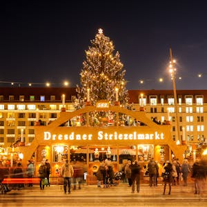 Dresden Striezelmarkt Weihnachten