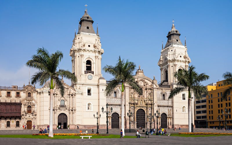 Blick auf die Kathedrale in Lima 