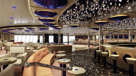 Costa Favolosa Lounge