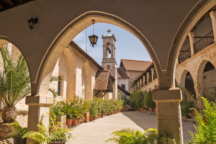 Kloster zum Heiligen Kreuz Zypern