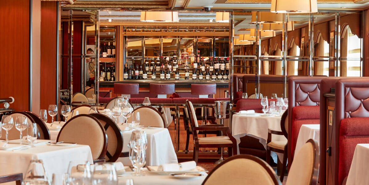 Cunard Queen Victoria Verandah Restaurant