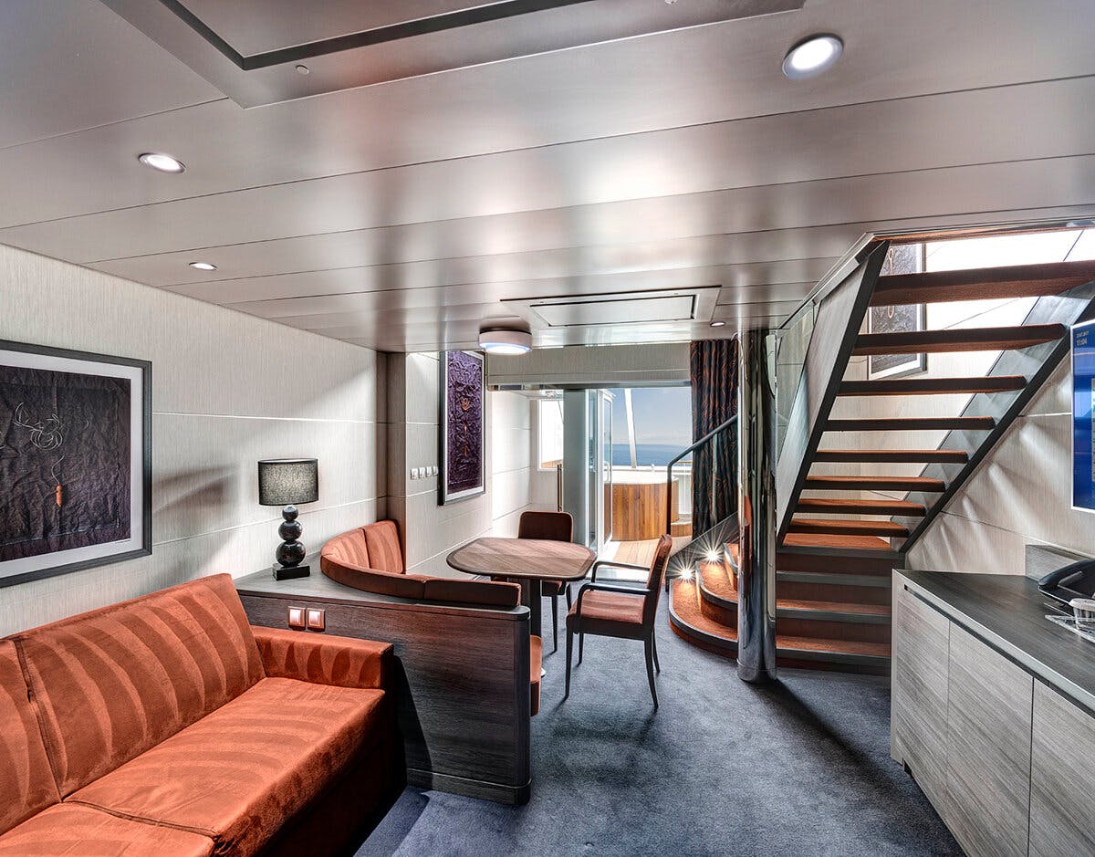 MSC Euribia - MSC Cruises - MSC Yacht Club Duplex Suite mit Jacuzzi (YJD)