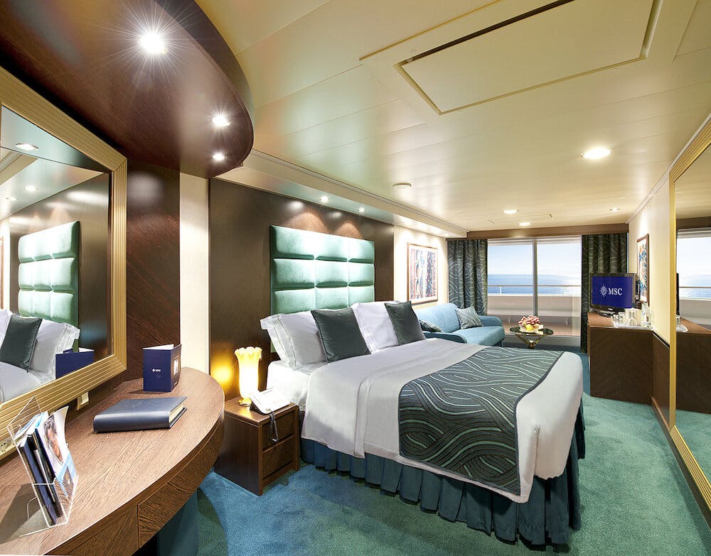 MSC Splendida - MSC Cruises - Deluxe Suite mit hermetisch geschlossenem Panoramafenster (SRS)