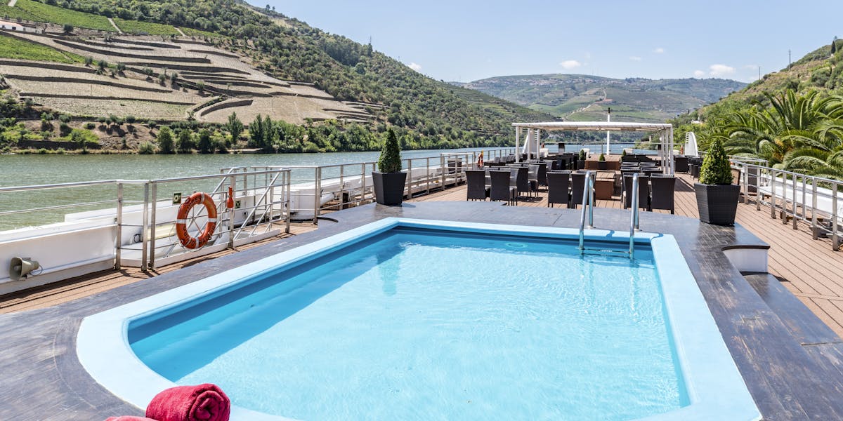 Douro Queen Pool