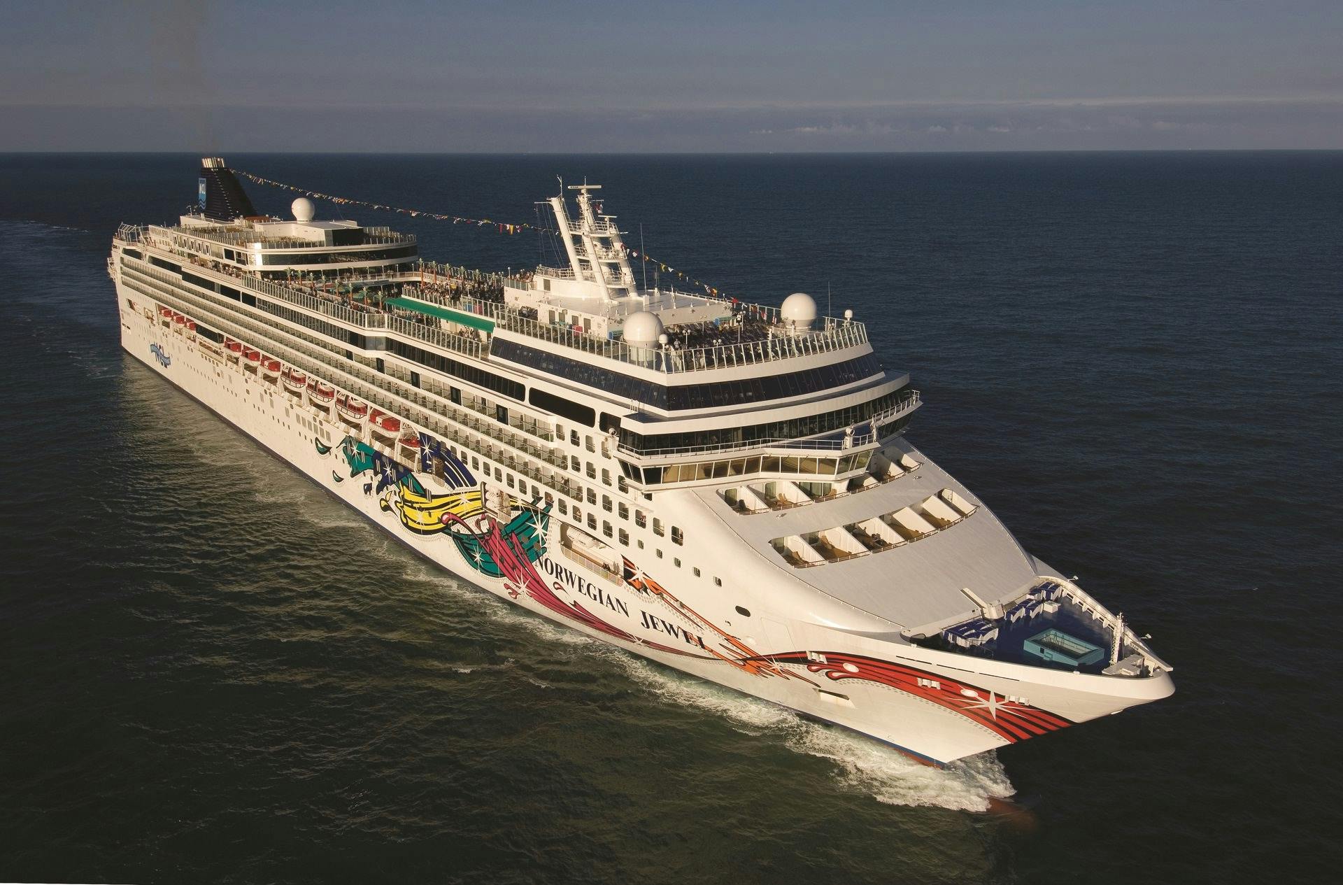 Norwegian Jewel - Norwegian Cruise Line - Norwegian Jewel