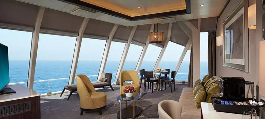 Norwegian Star - Norwegian Cruise Line - Deluxe Owner's Suite