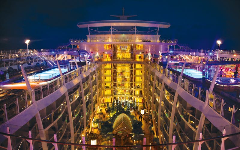 Oasis of the Seas - Royal Caribbean International - Oasis of the Seas