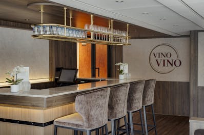 MS Viva Voyage Bar Vino Vino