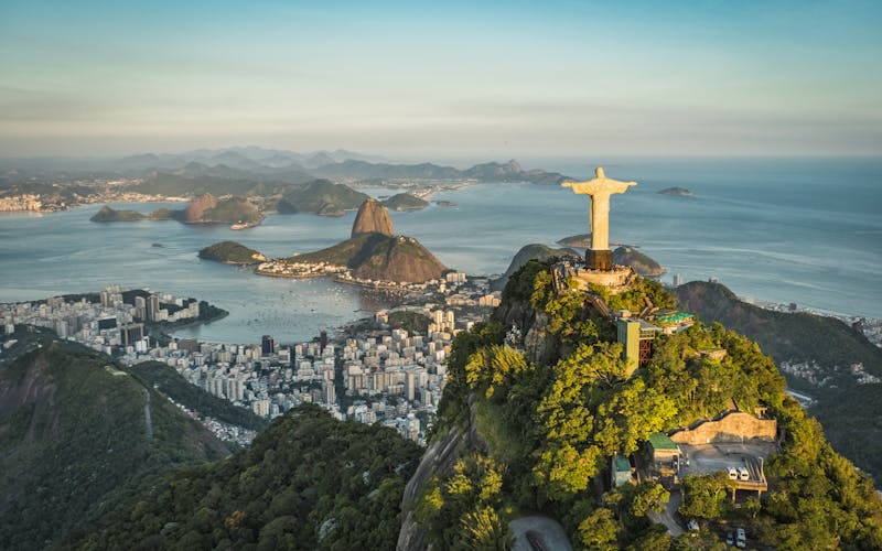 Blick auf Rio de Janerio mit der Cristusstatue, Brasilien