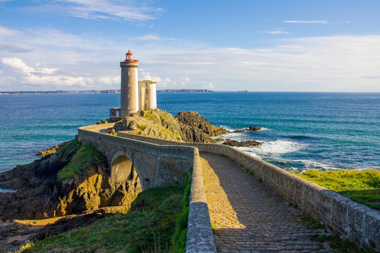 Q:\Destinationen\Frankreich\Bretagne\Petit_Minou_Leuchtturm_bei Brest_AdobeStock©LukasUher_221447820.jpeg