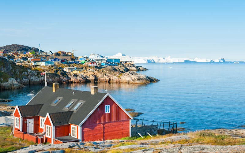 Q:\Destinationen\Grönland\Ilulissat_AdobeStock_211450609 © smallredgirl.jpeg