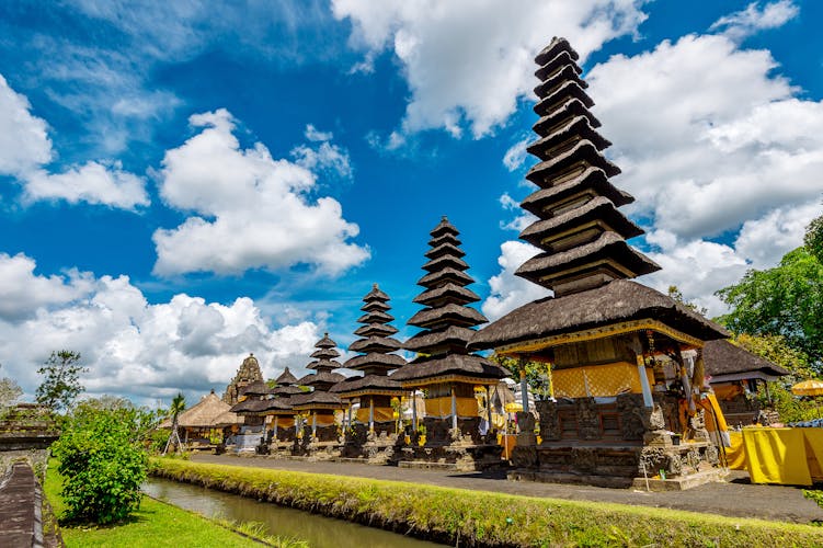 Pura Taman Ayun Temple in Bali_AdobeStock_147846402©tawatchai1990