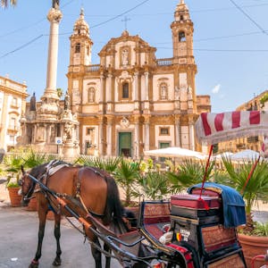 Blick auf Catania_AdobeStock_206273806 © ingusk