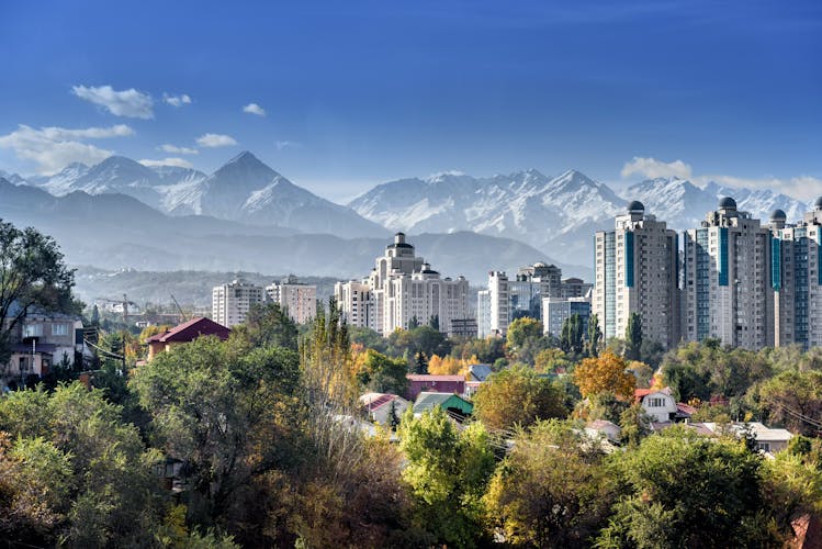 Blick auf Almaty 