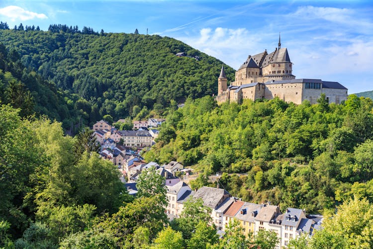 Schloss Vianden Luxemburg Luxenburg