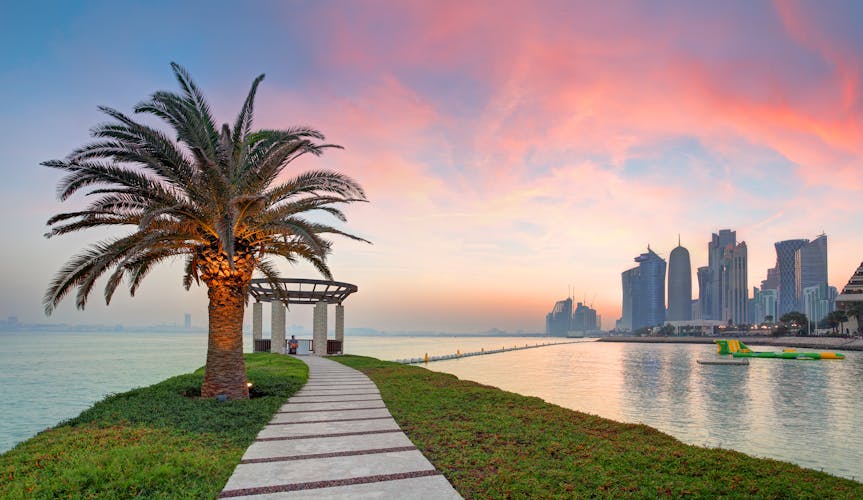 Doha_Promenade_AdobeStock_197881728_ABO