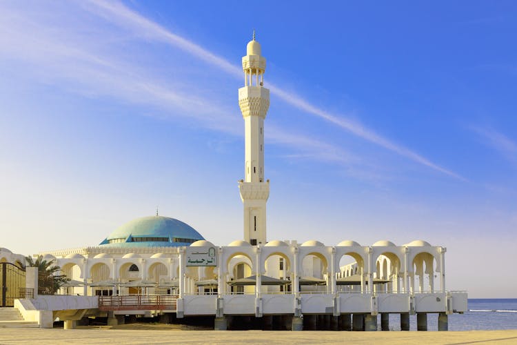 Dschidda_Al-Rahmah-Moschee _AdobeStock_419663329©HugoTrix_abo