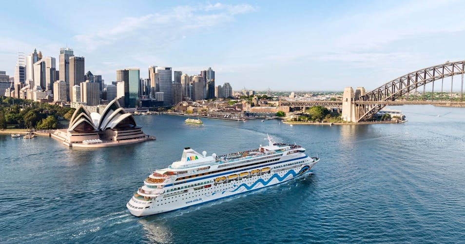 AIDAaura_World_Cruise_Sydney-1400x734
